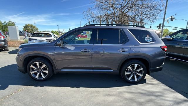 Used 2023 Honda Pilot Elite image 7
