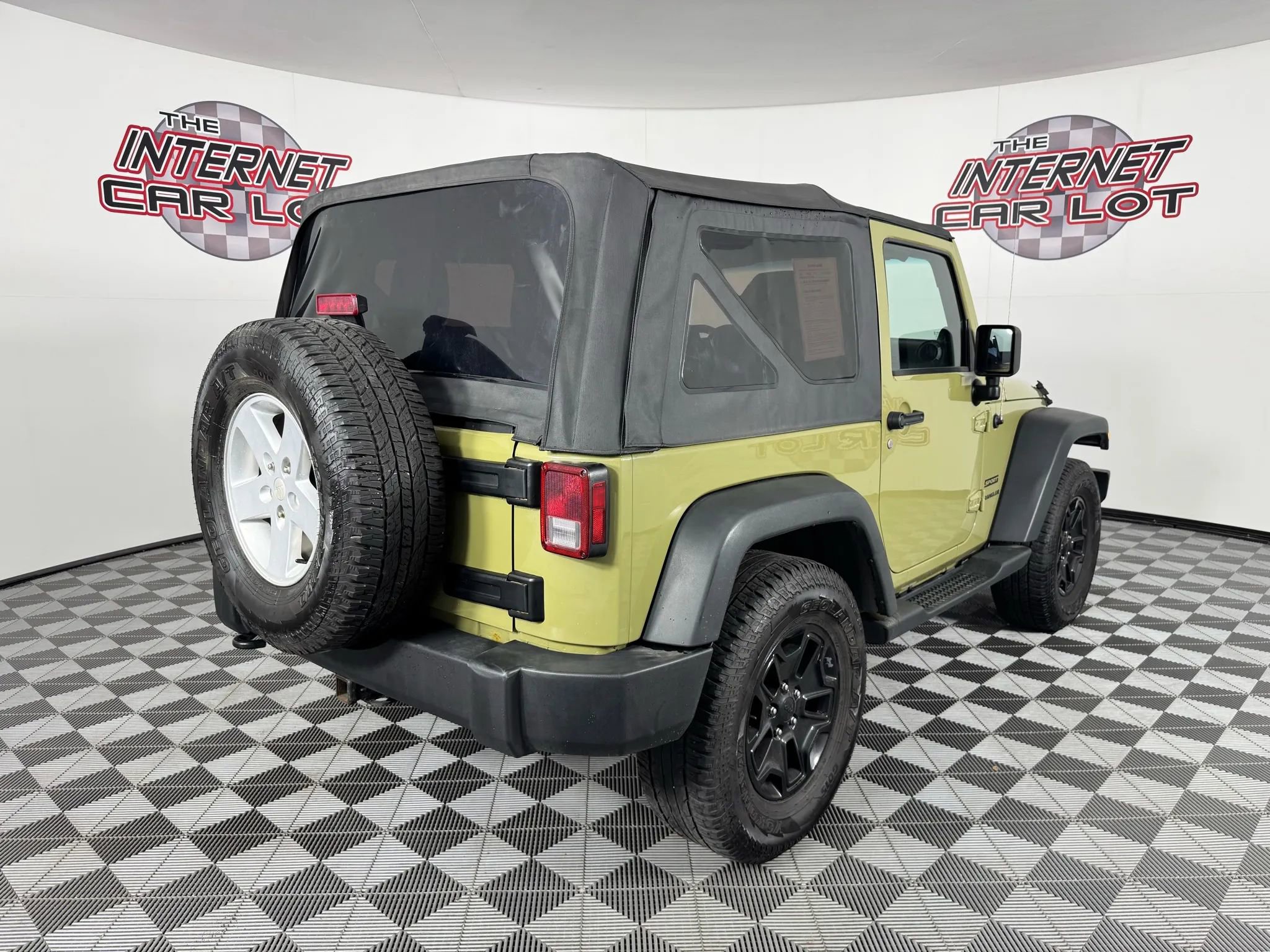 Used 2013 Jeep Wrangler Sport image 7