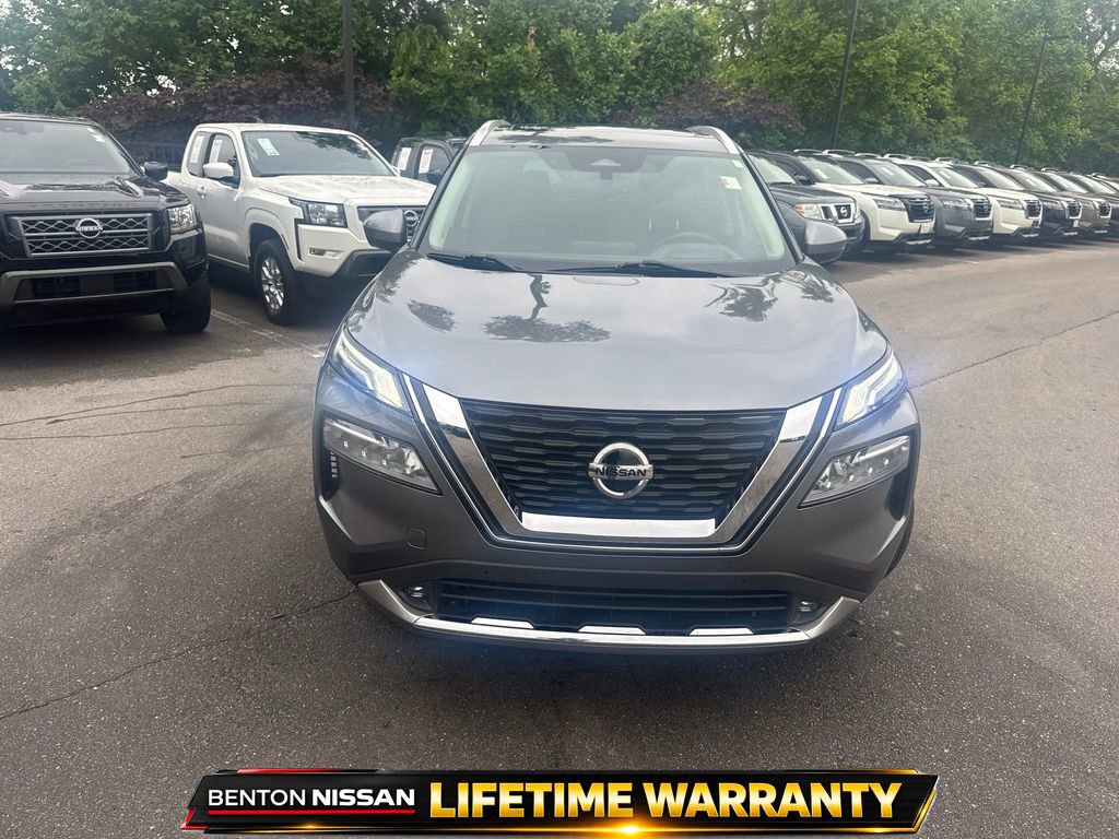 Used 2021 Nissan Rogue Platinum FWD image 9