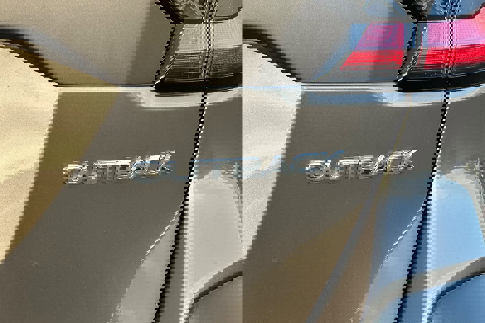 Used 2024 Subaru Outback Limited image 34