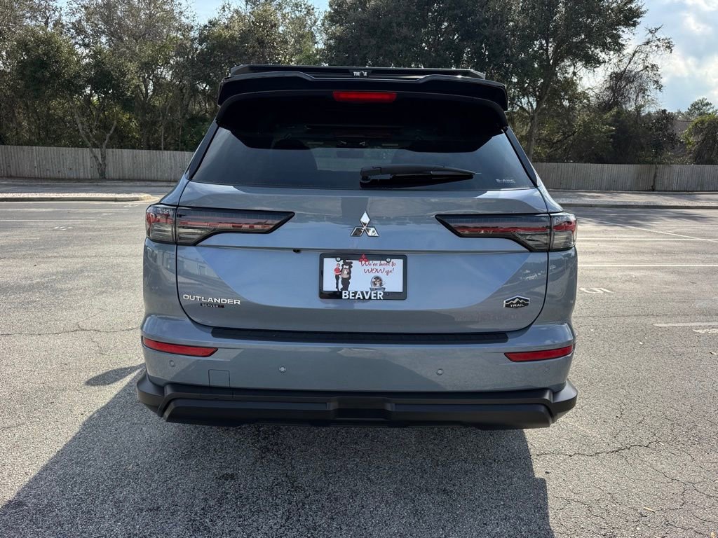 New 2026 Mitsubishi Outlander AWD image 7