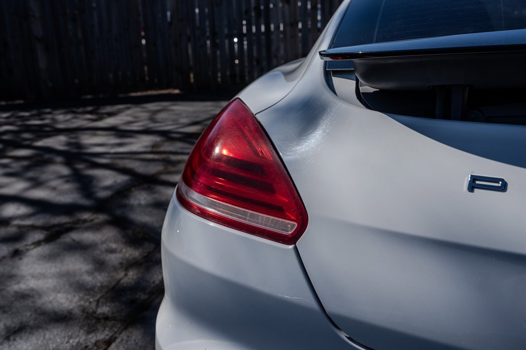 Used 2014 Porsche Panamera 4 image 9