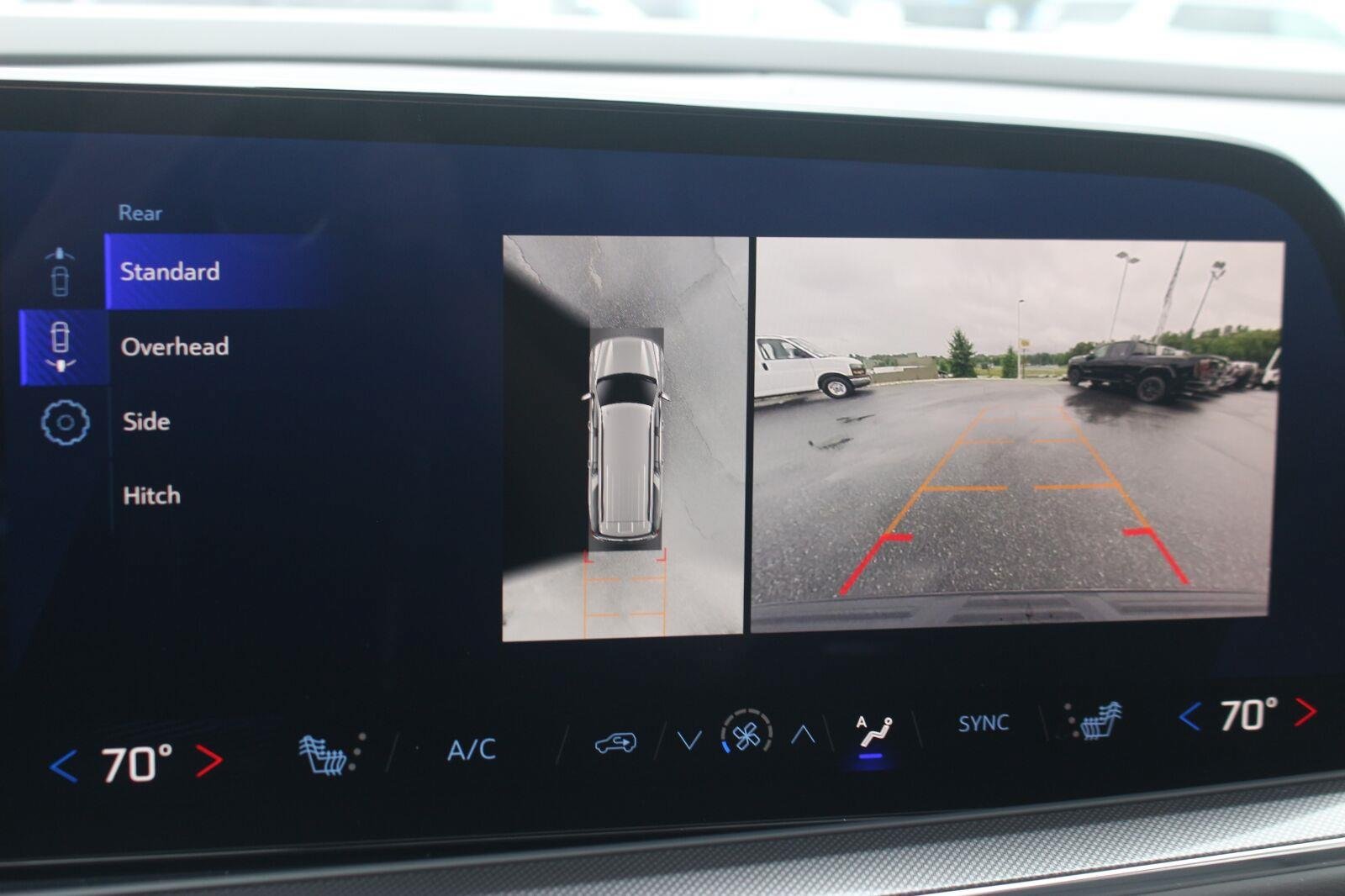 Used 2025 Chevrolet Suburban RST w/ RST Capability Package AWD/4WD image 26