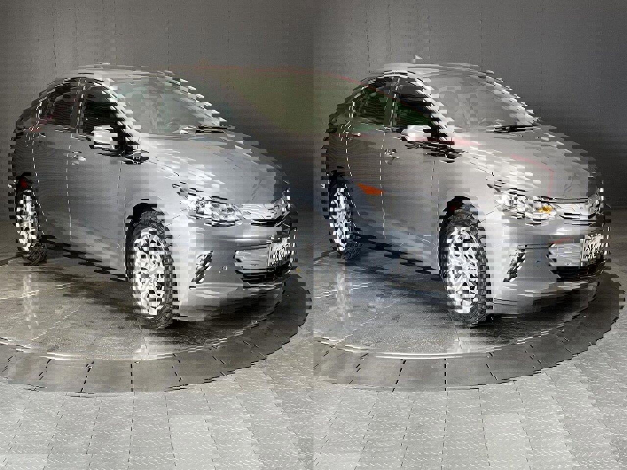 Used 2018 Chevrolet Volt Premier w/ Driver Confidence Package image 6