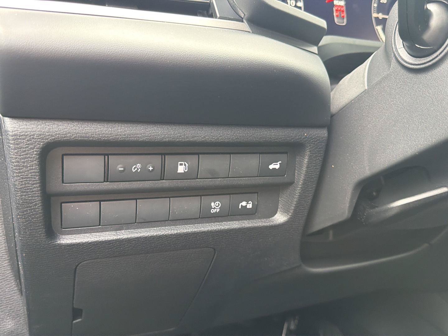 New 2026 Nissan Rogue SL AWD/4WD image 12
