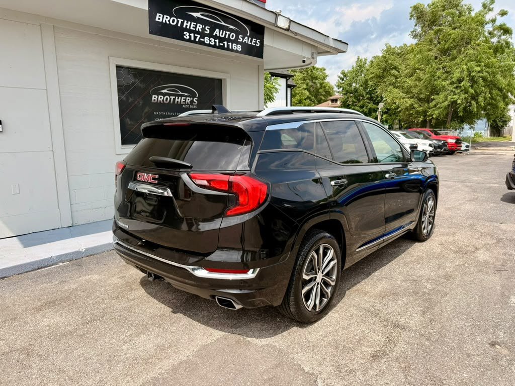 Used 2019 GMC Terrain Denali w/ Advanced Safety Package FWD image 13