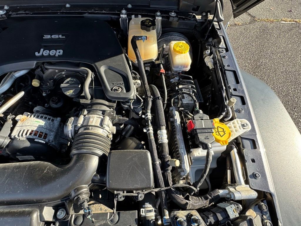 Used 2018 Jeep Wrangler Unlimited Sport S image 33