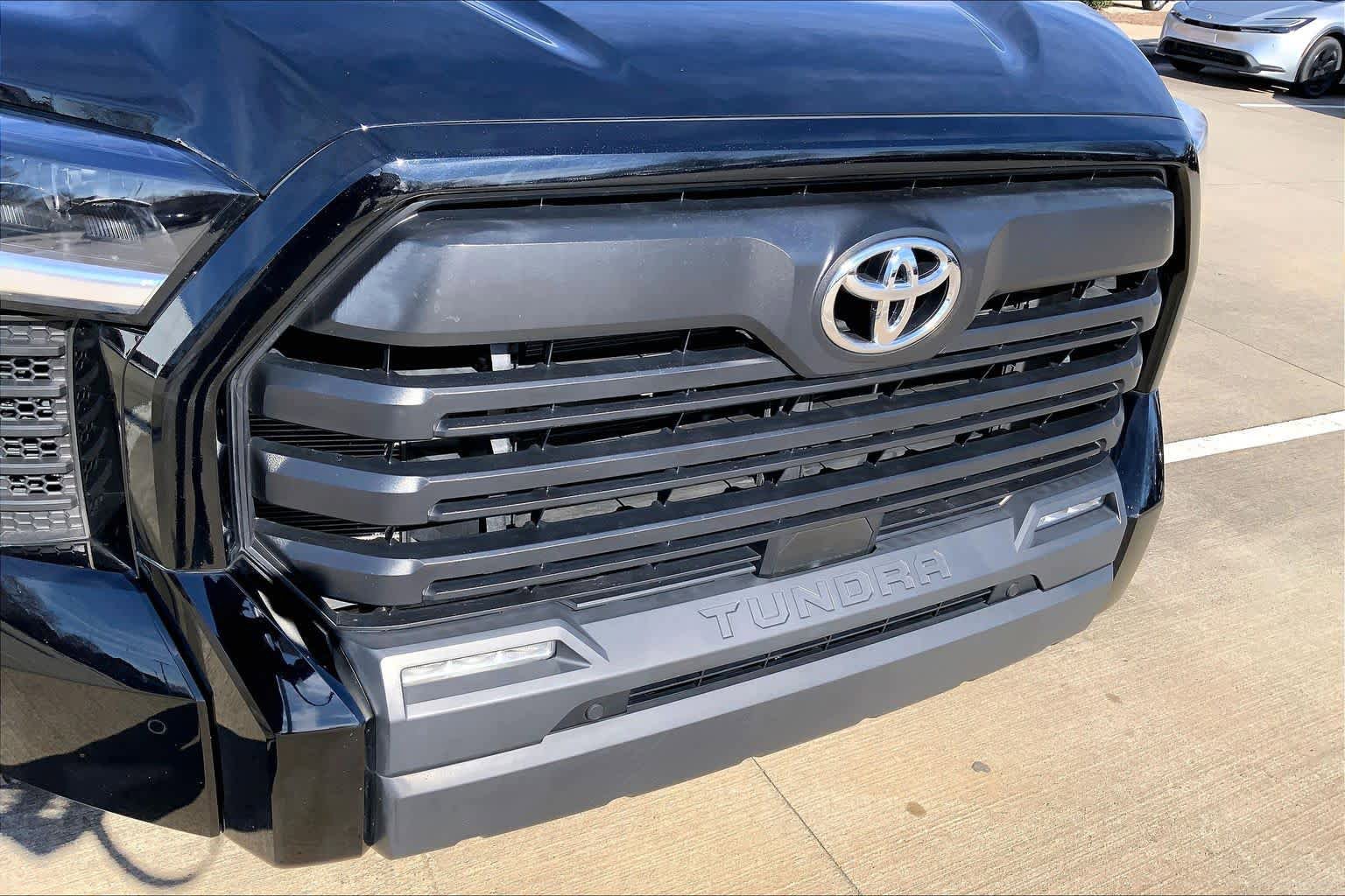 Used 2023 Toyota Tundra SR5 w/ SR5 Convenience Package AWD/4WD image 60