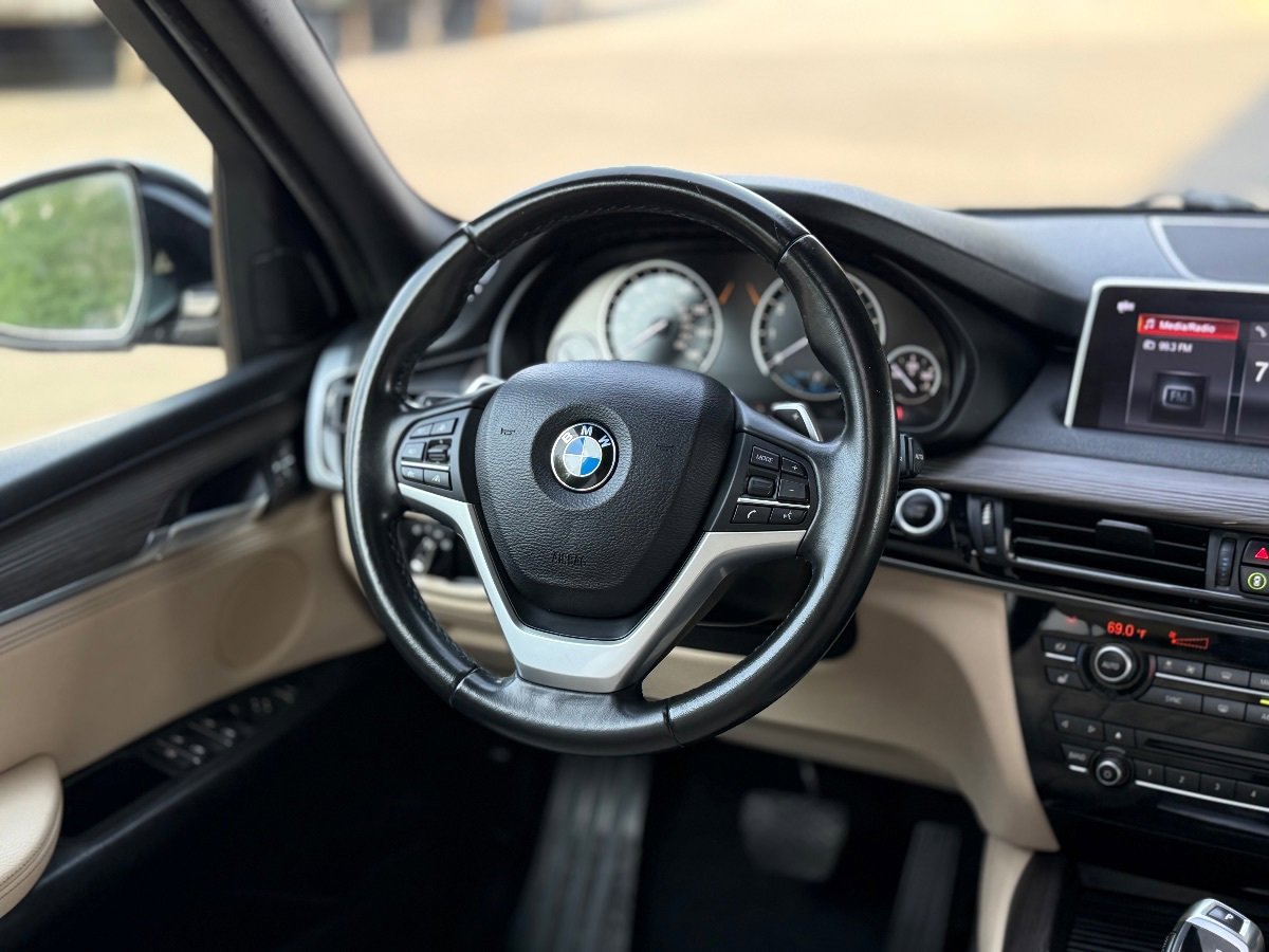 Used 2018 BMW X5 xDrive40e AWD/4WD image 25