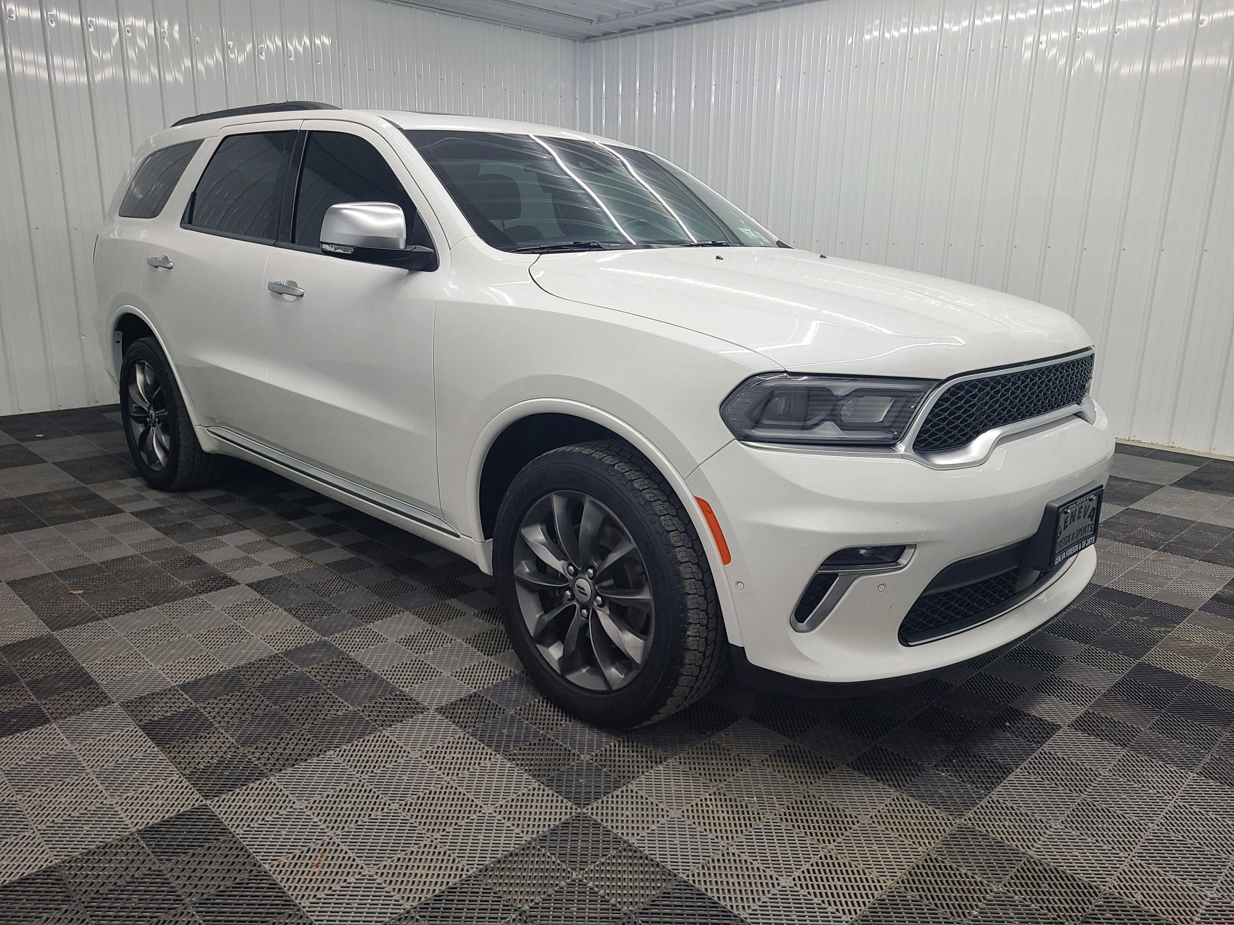 Used 2021 Dodge Durango Citadel w/ Premium Entertainment Group AWD/4WD image 4