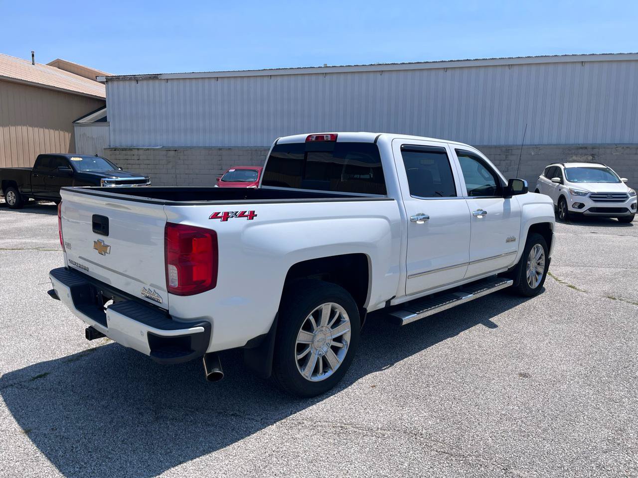 Used 2018 Chevrolet Silverado 1500 High Country AWD/4WD image 3
