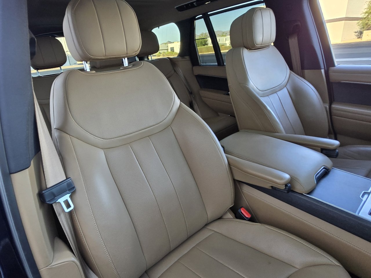 Used 2023 Land Rover Range Rover SE image 50