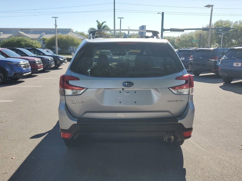 Used 2022 Subaru Forester Limited w/ Popular Package #3 AWD/4WD image 4
