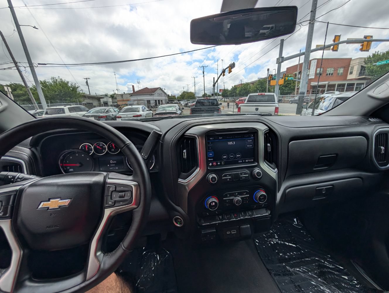 Used 2022 Chevrolet Silverado 2500 LT w/ Convenience Package AWD/4WD image 20