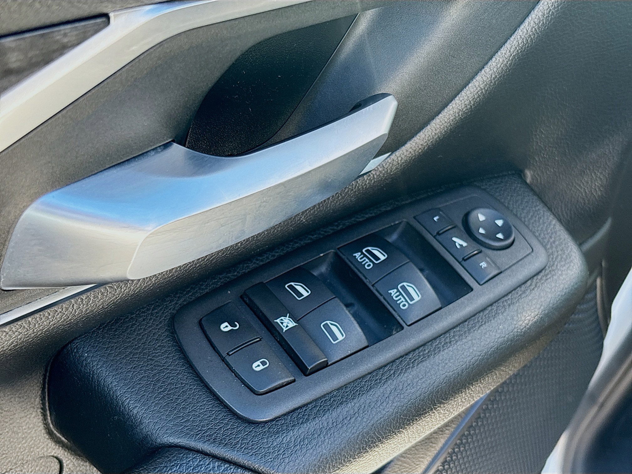 Used 2024 RAM 1500 Big Horn image 22