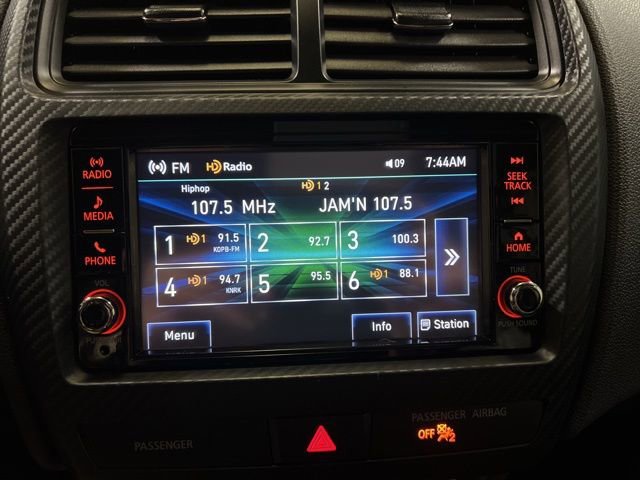 Used 2024 Mitsubishi Outlander Sport ES image 32