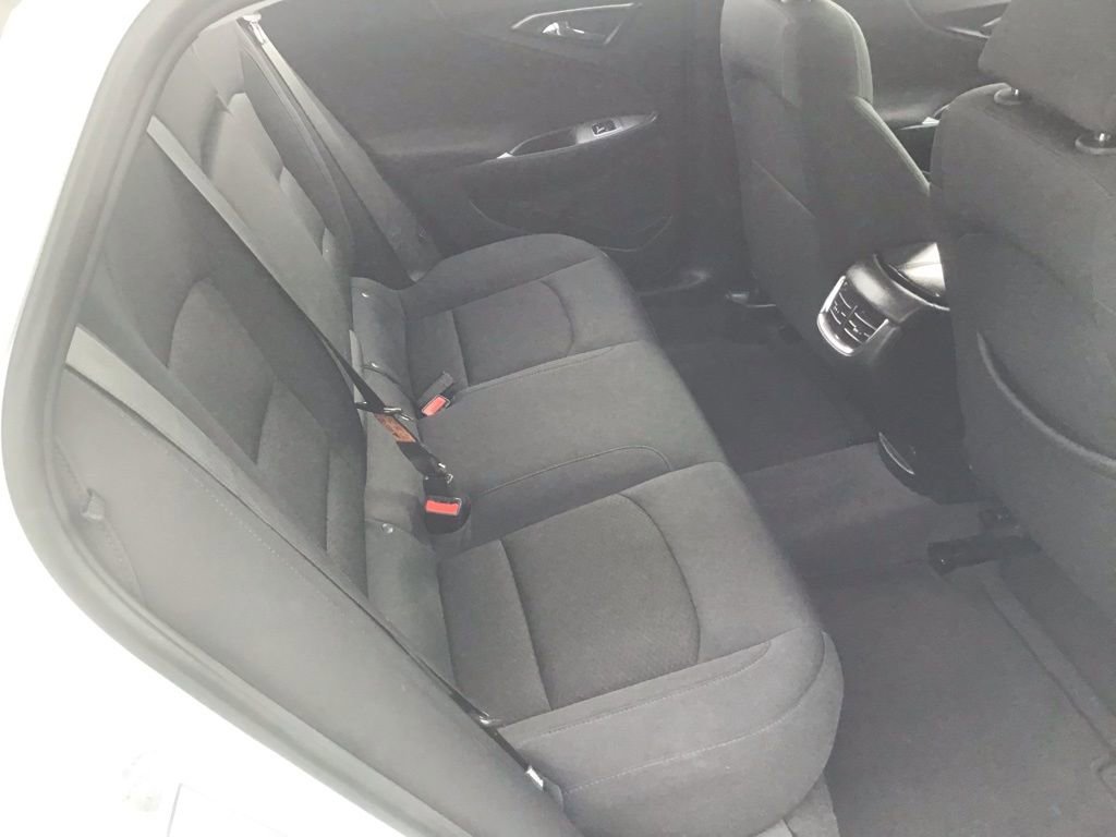 Used 2023 Chevrolet Malibu LT FWD image 16