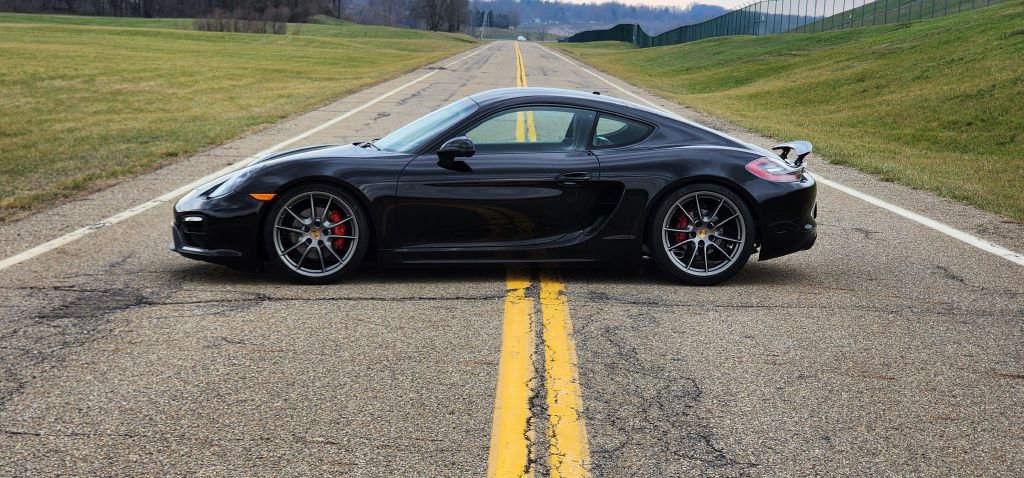 Used 2015 Porsche Cayman GTS image 32