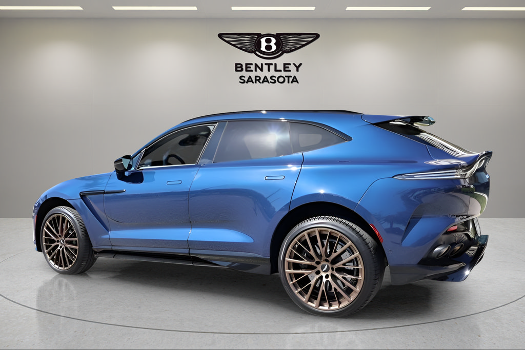 Used 2025 Aston Martin DBX 707 AWD/4WD image 3