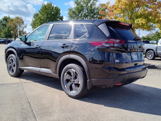 New 2026 Nissan Rogue SV FWD image 3