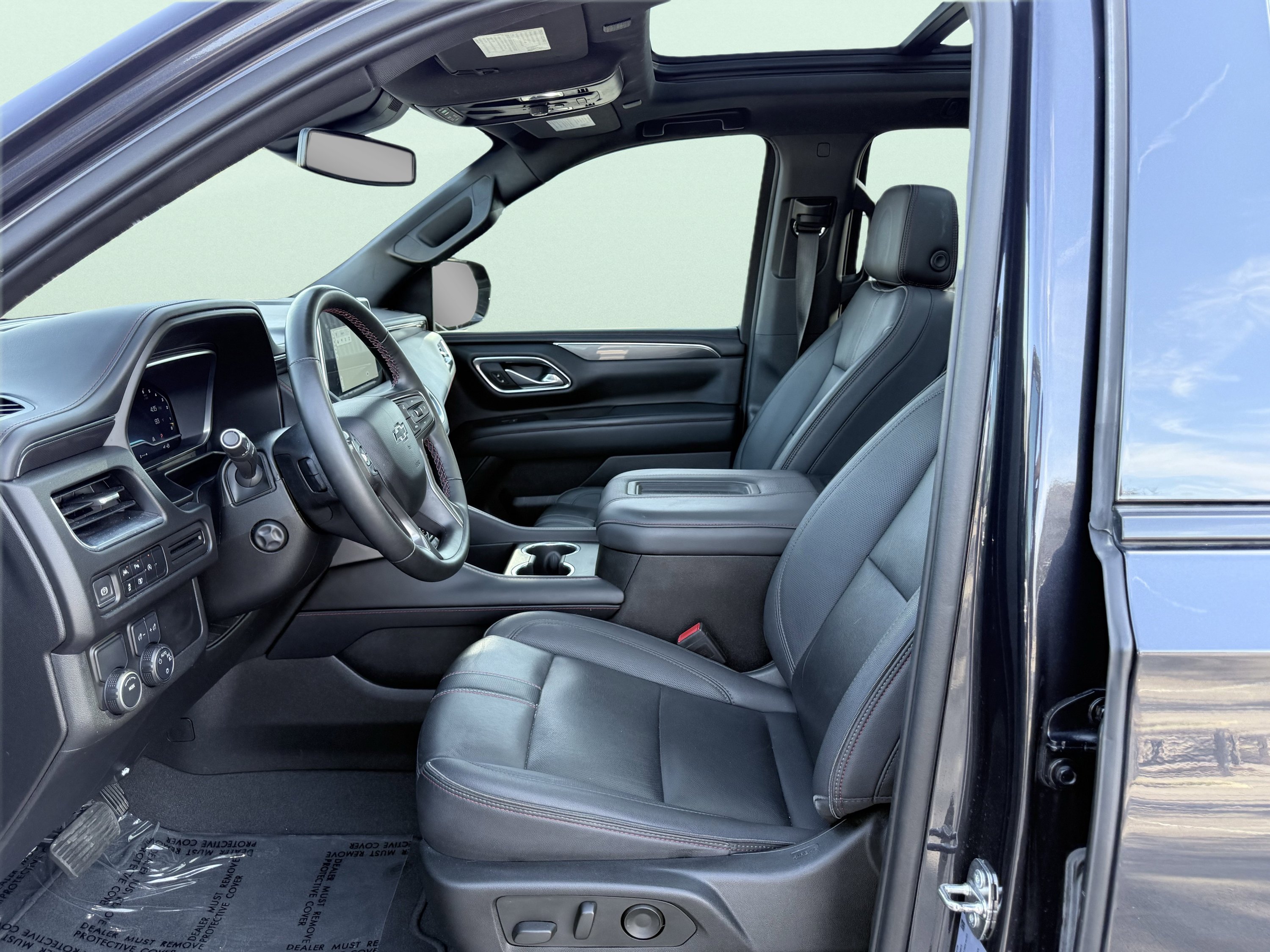 Used 2023 Chevrolet Tahoe RST w/ Luxury Package RWD image 21