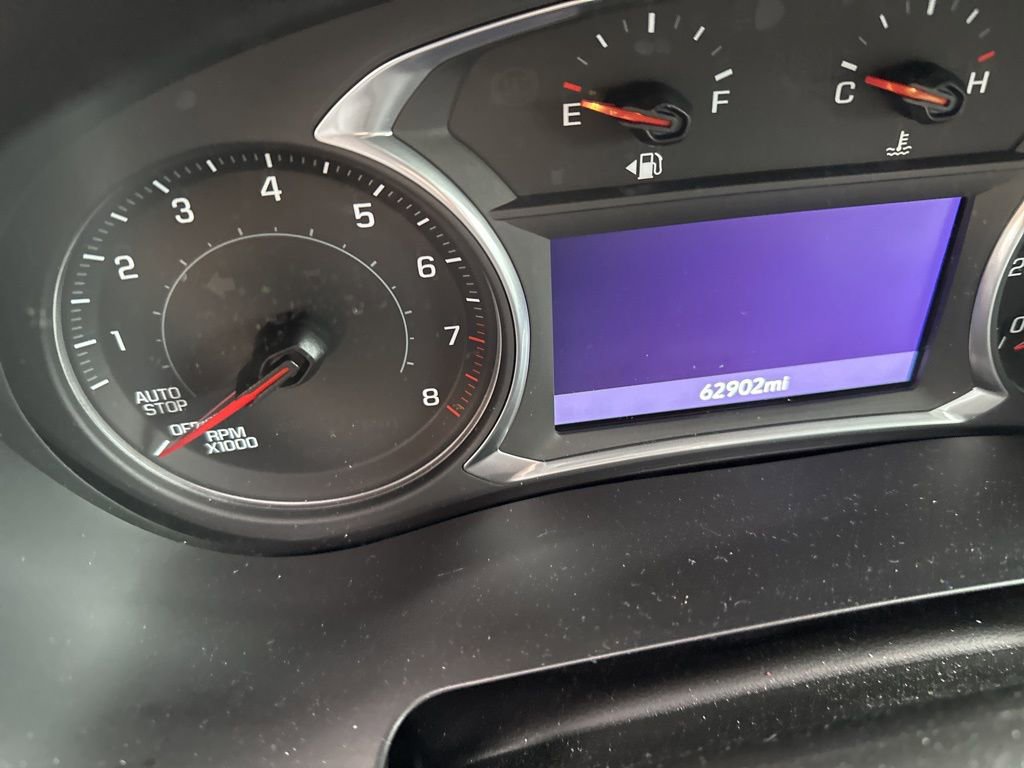 Used 2021 Chevrolet Traverse LT image 9