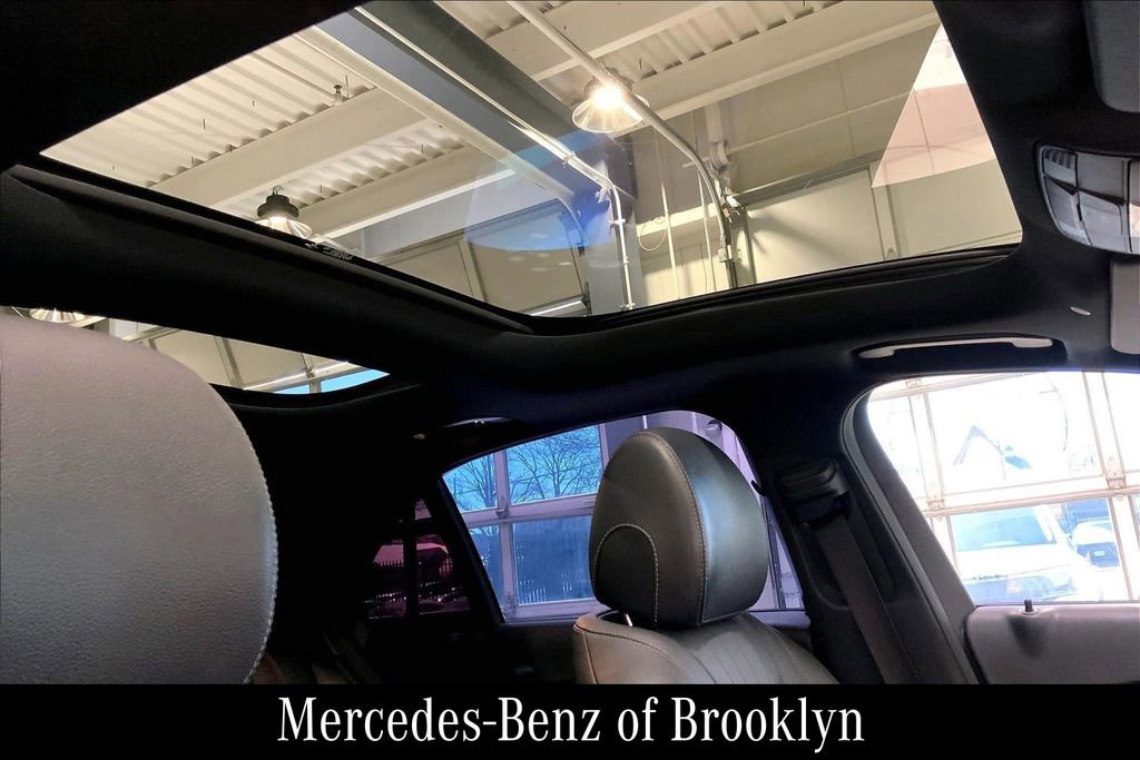 Used 2022 Mercedes-Benz E 350 4MATIC Sedan image 17