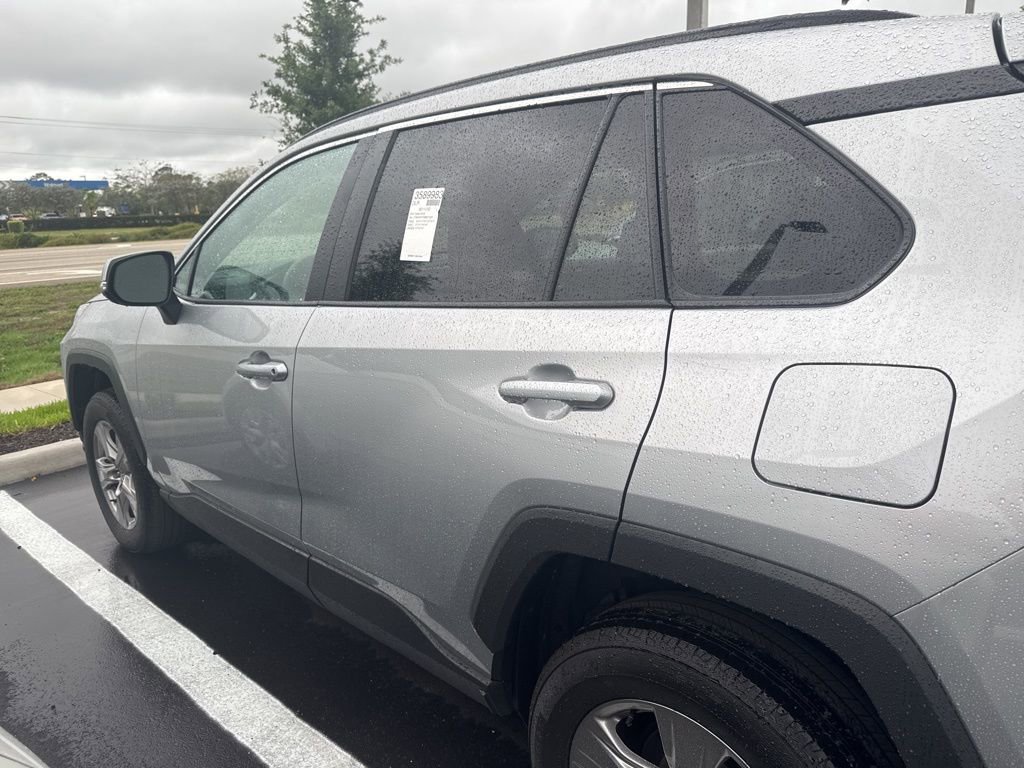 Used 2025 Toyota RAV4 XLE image 6