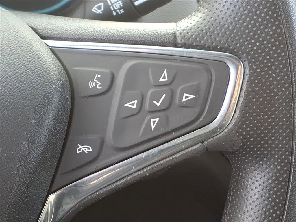 Certified 2021 Chevrolet Equinox LS w/ LS Convenience Package image 19