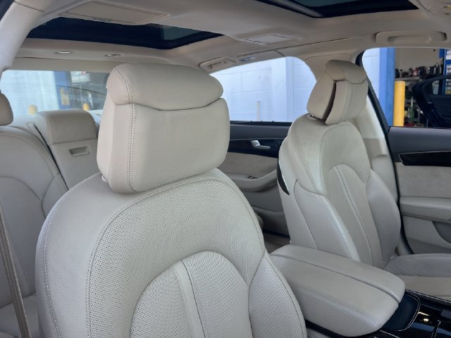 Used 2018 Audi A8 L 3.0T w/ Executive Package AWD/4WD image 32