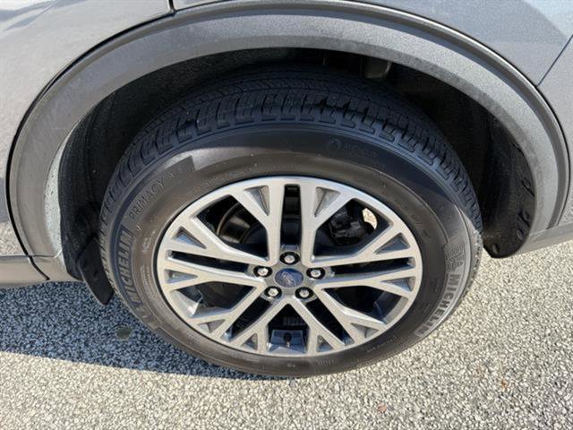 Certified 2022 Ford Escape SEL image 34