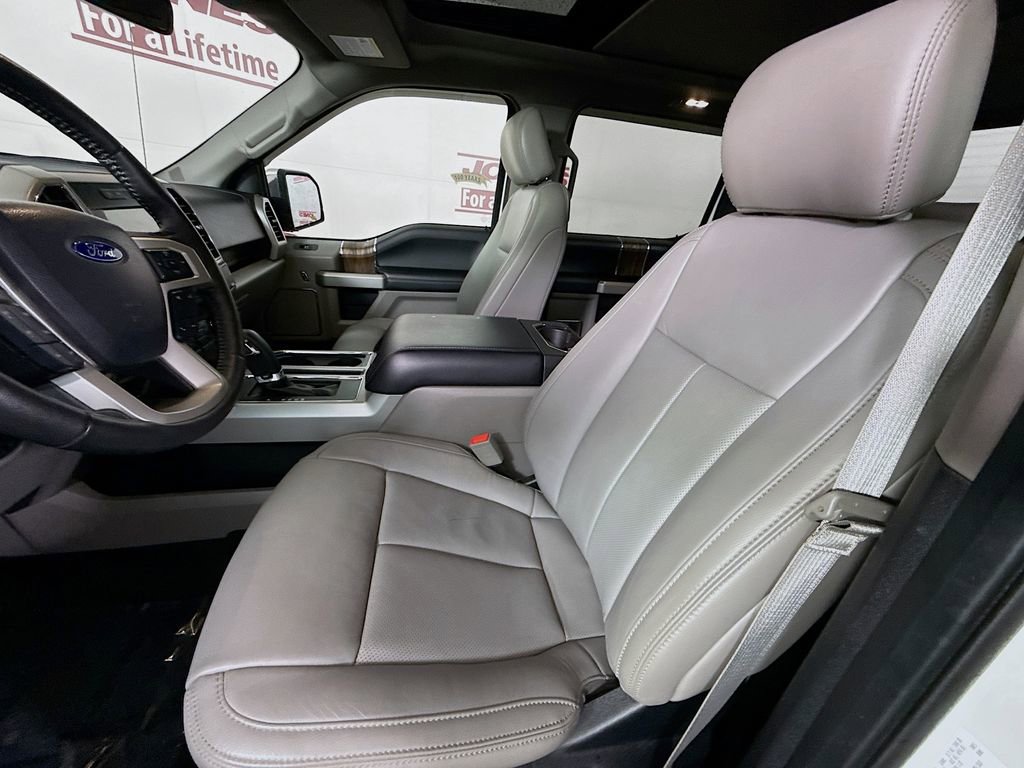 Used 2019 Ford F150 Lariat image 26