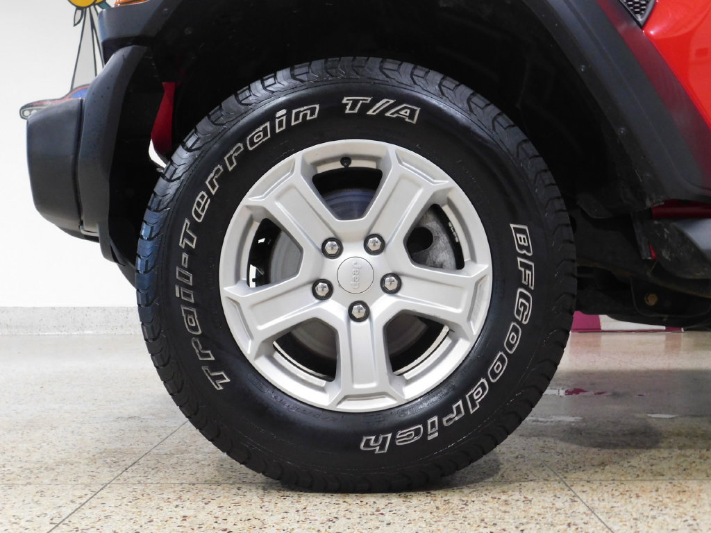 Used 2019 Jeep Wrangler Sport w/ Quick Order Package 23S AWD/4WD image 20