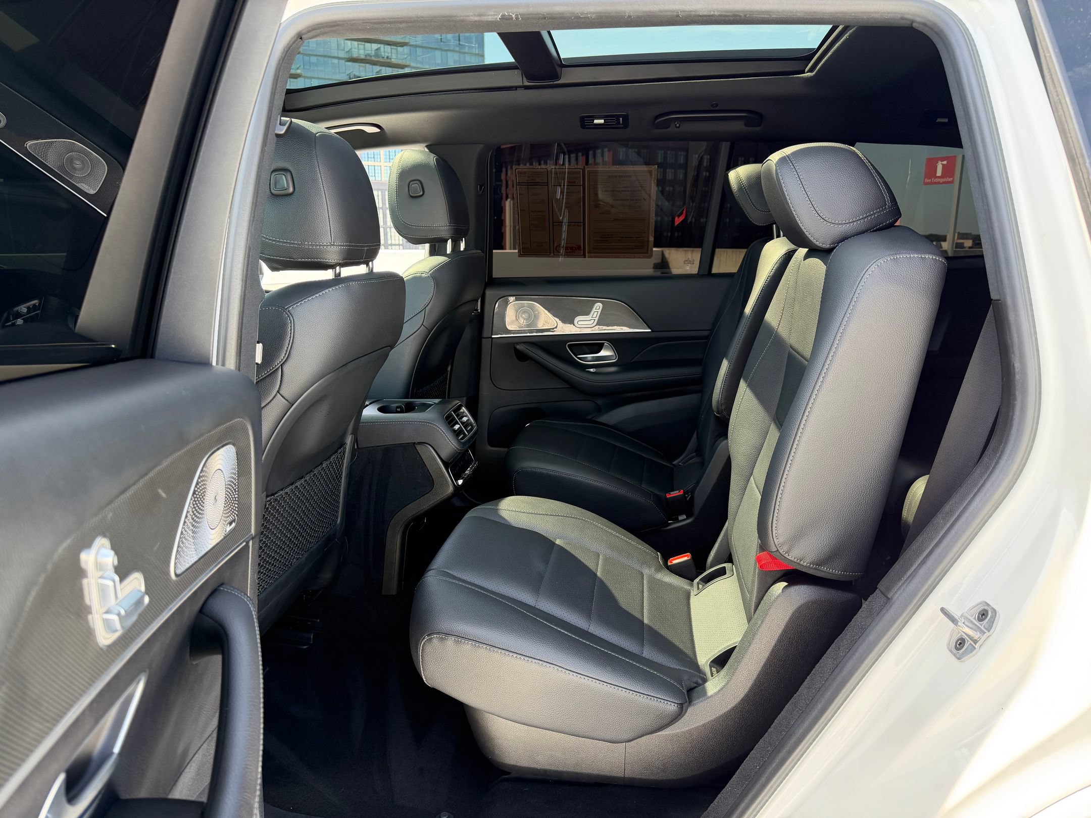 Used 2022 Mercedes-Benz GLS 450 4MATIC image 24