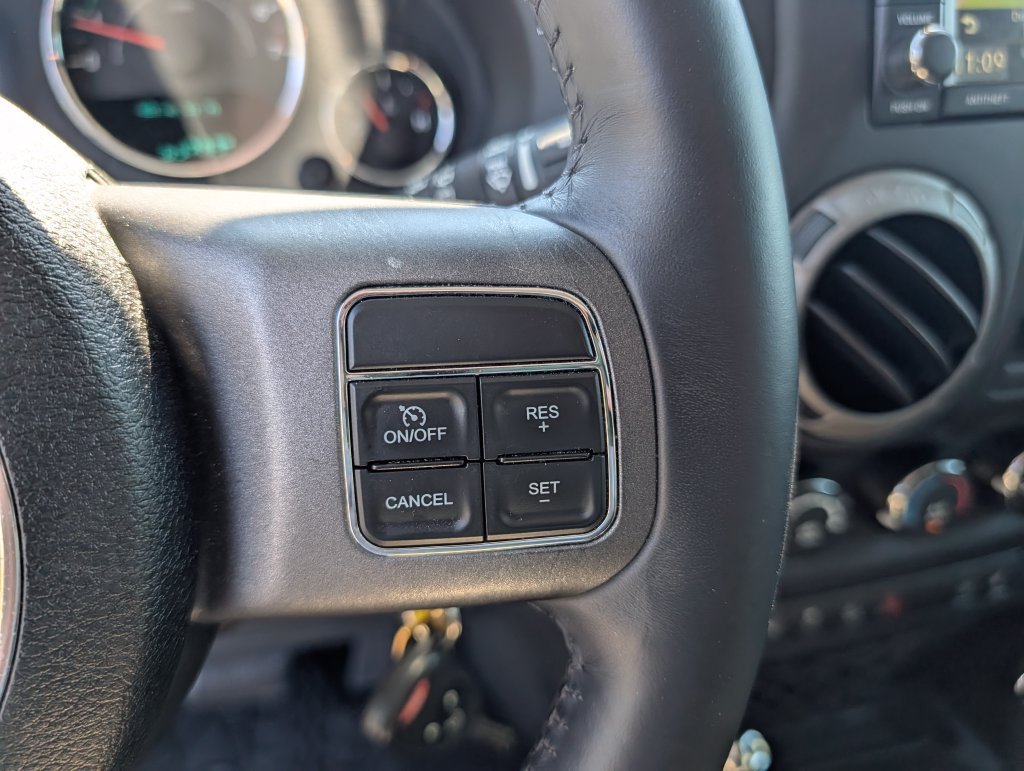 Used 2016 Jeep Wrangler Unlimited Sport AWD/4WD image 10