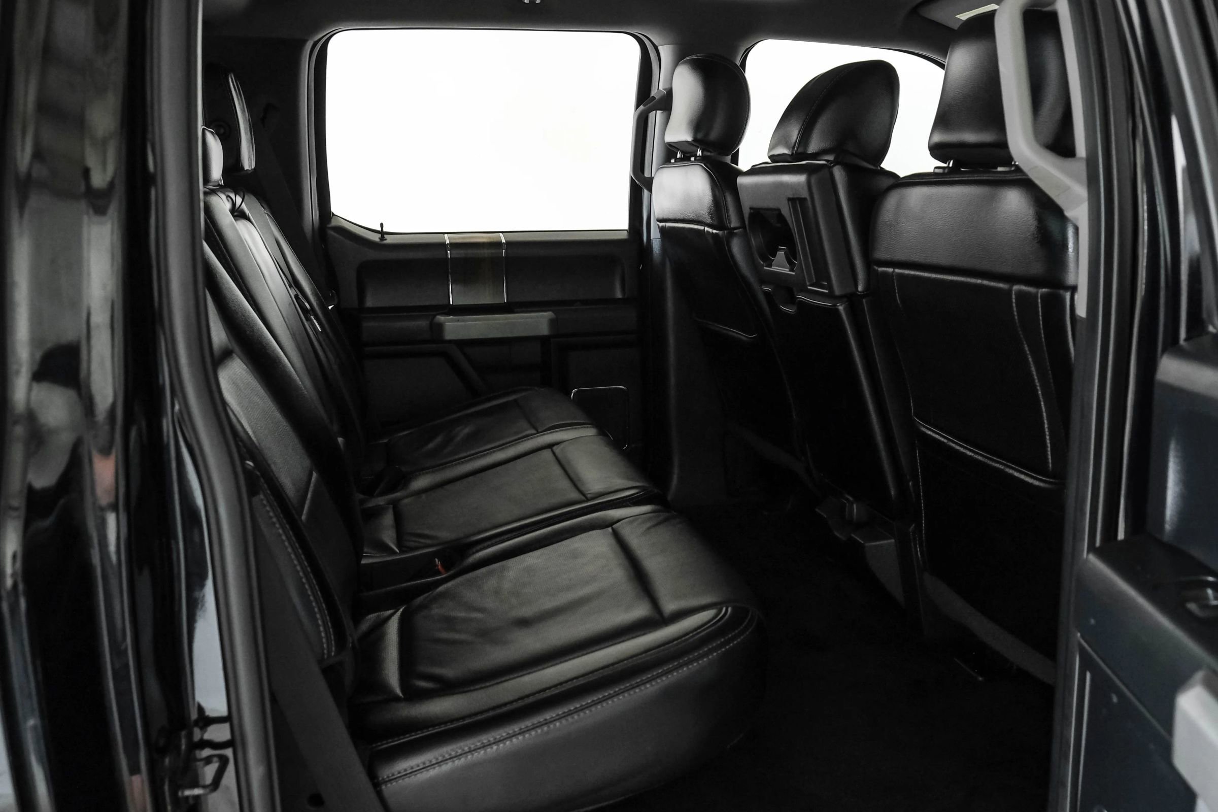 Used 2017 Ford F150 Lariat RWD image 29