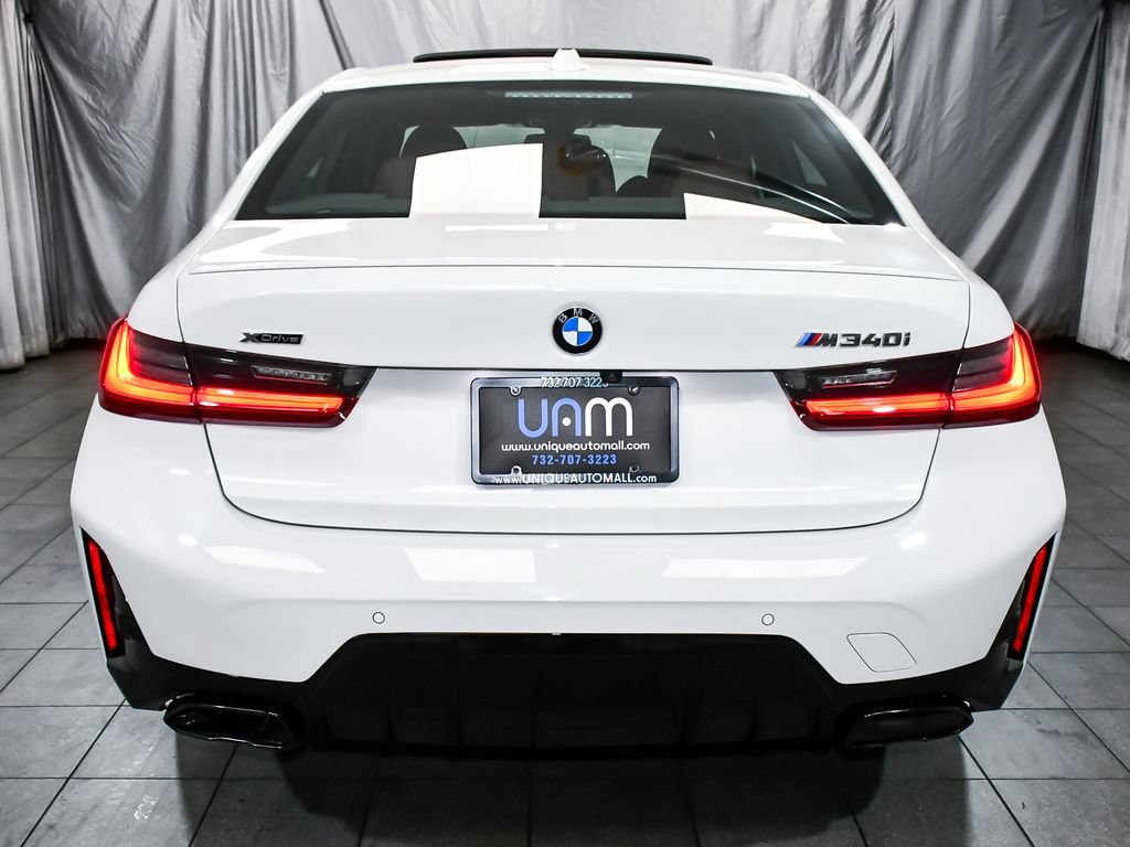 Used 2025 BMW M340i xDrive AWD/4WD image 5