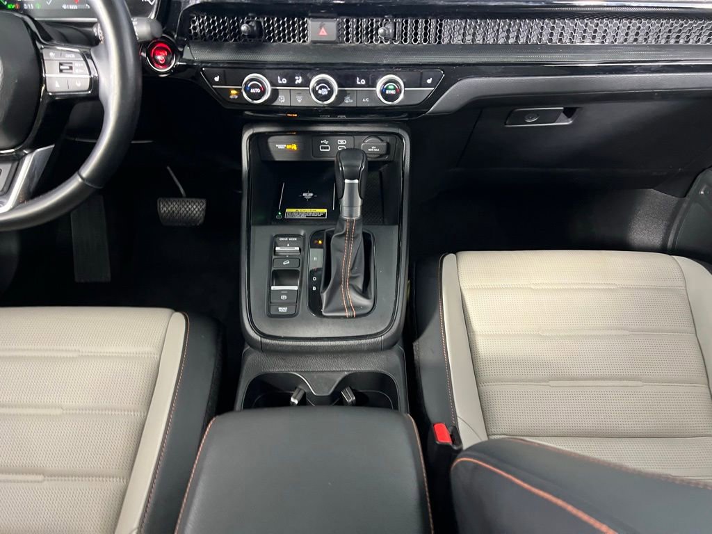 Used 2025 Honda CR-V Sport Touring image 15