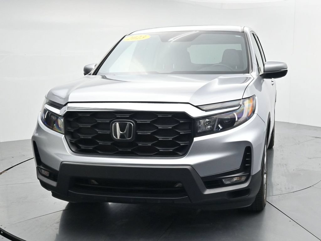 Used 2023 Honda Passport EX-L image 3