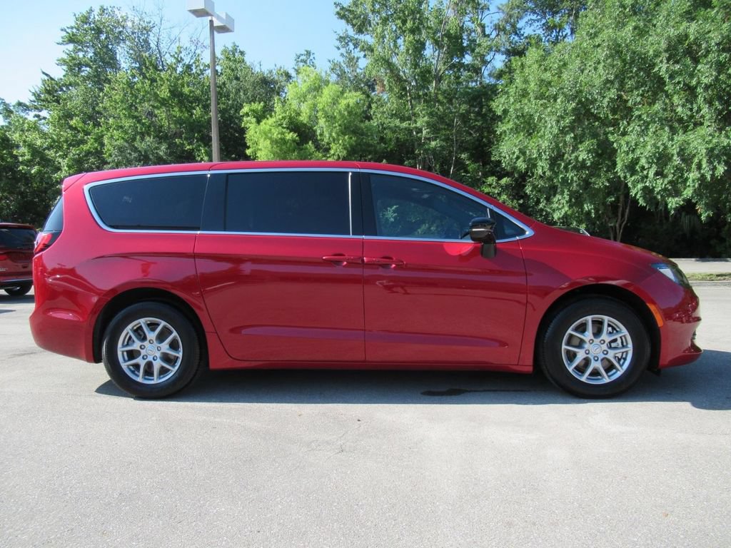 New 2026 Chrysler Voyager LX FWD image 2