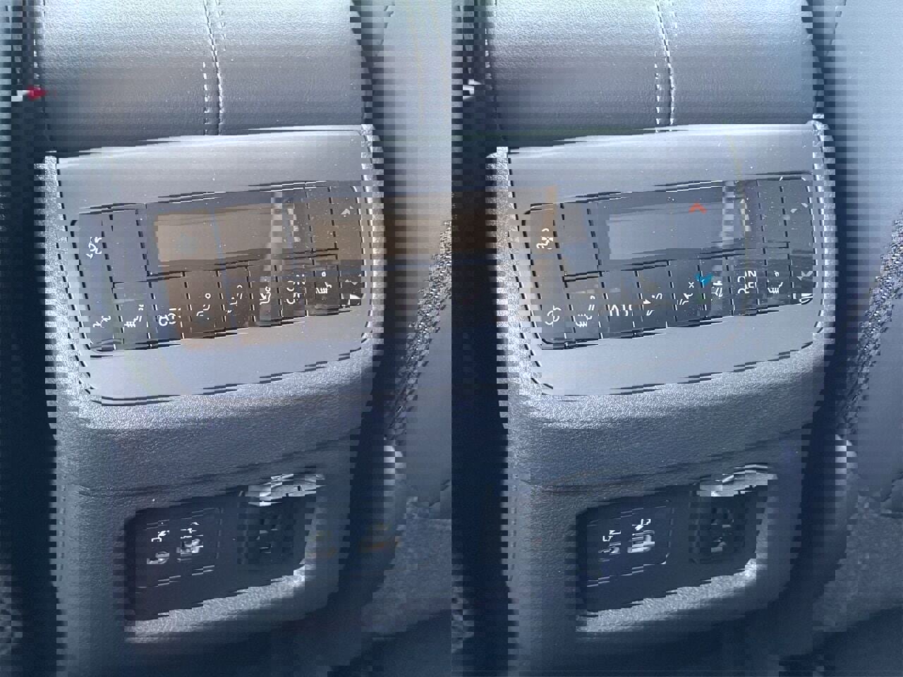 New 2025 Nissan Pathfinder Platinum w/ Cargo Package image 19