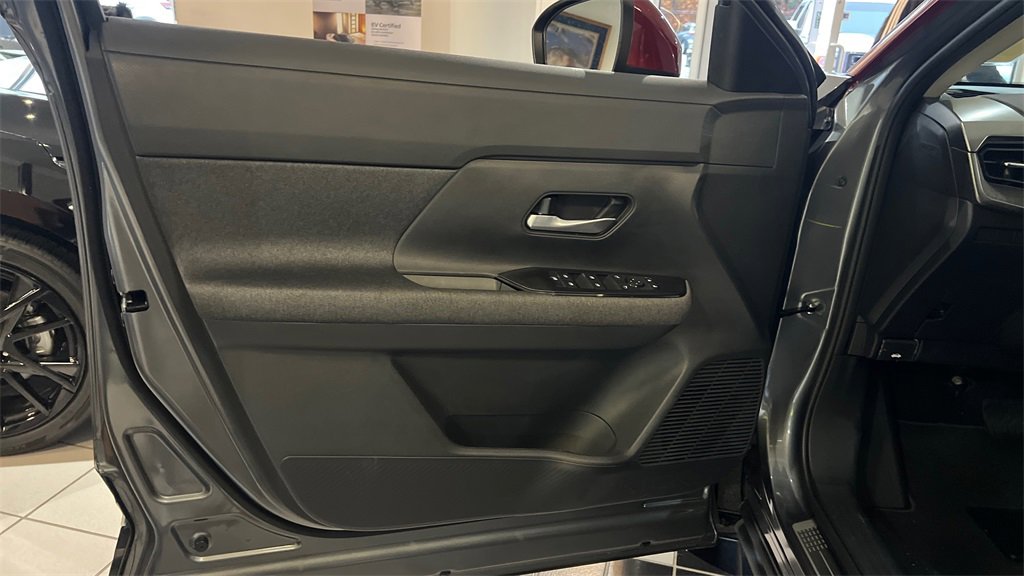 New 2026 Nissan Kicks SV w/ SV Premium Package image 13