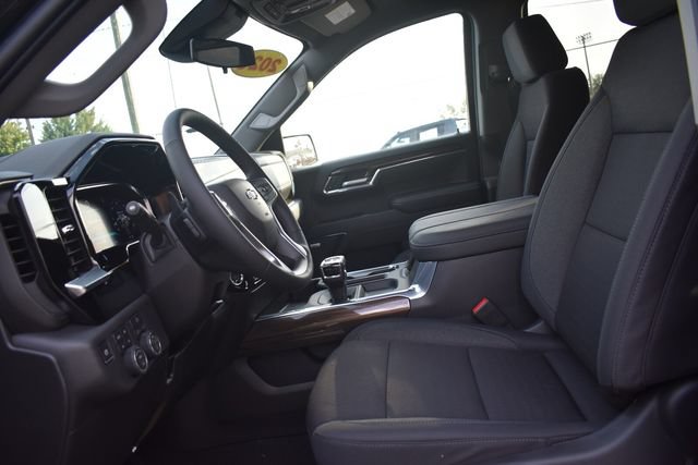 New 2026 Chevrolet Silverado 1500 LT Trail Boss w/ Dark Appearance Package AWD/4WD image 27