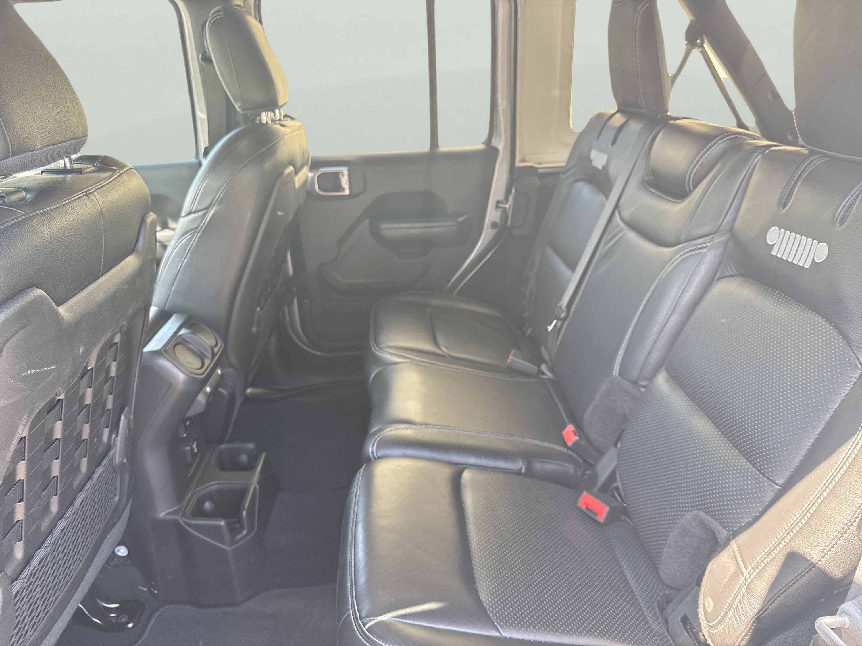 Used 2019 Jeep Wrangler Unlimited Rubicon w/ Steel Bumper Group AWD/4WD image 9