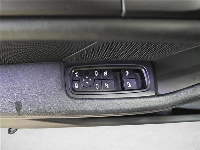Used 2022 Porsche Taycan 4 Cross Turismo w/ Premium Package AWD/4WD image 28