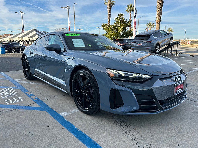 Used 2022 Audi e-tron GT Premium Plus image 1