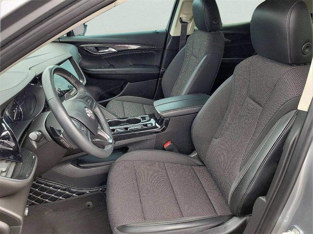 Used 2023 Buick Envision Preferred image 14