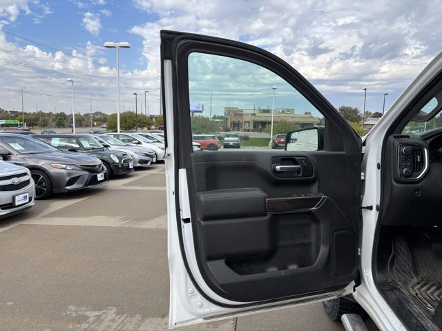 Used 2021 Chevrolet Silverado 1500 LT Trail Boss image 10