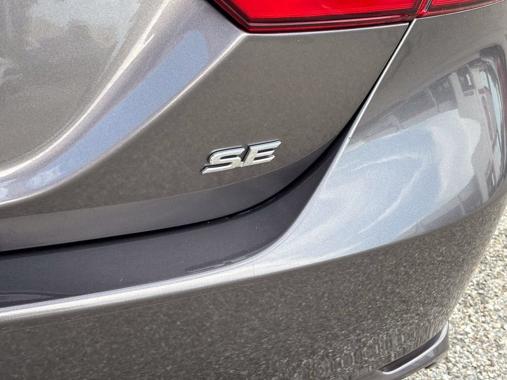 Used 2024 Toyota Camry SE FWD image 13