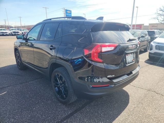 Certified 2022 GMC Terrain SLE w/ Elevation Edition image 4